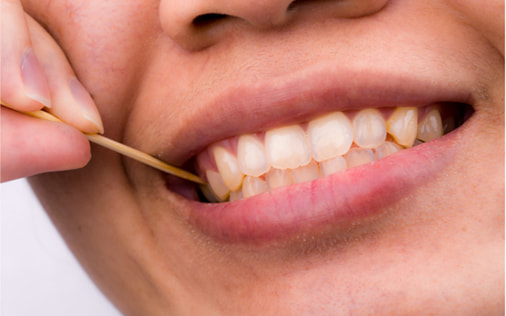 نحوه صحیح استفاده از خلال دندان